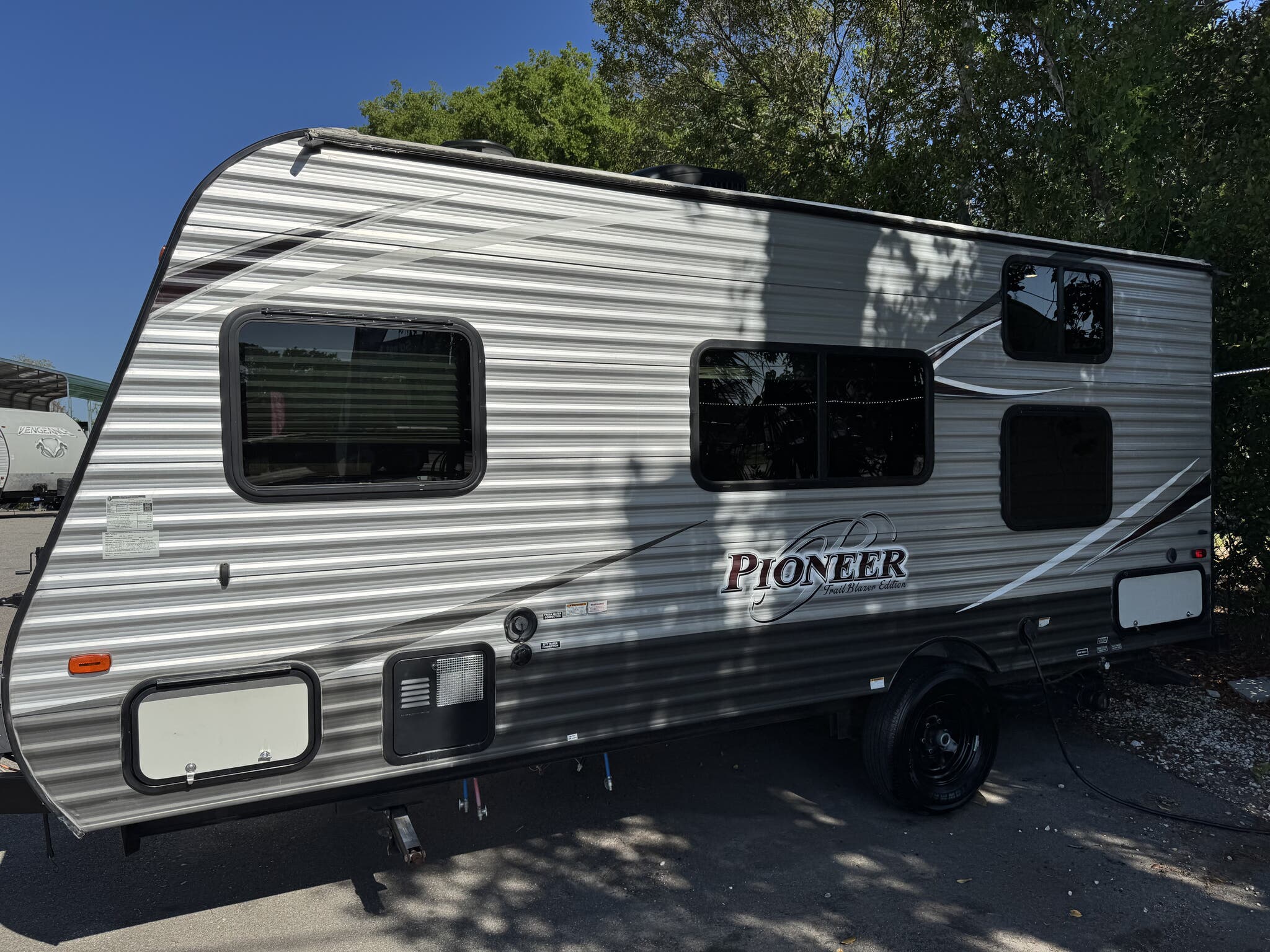 2018 Heartland Pioneer PI BH 175, $ 12,500