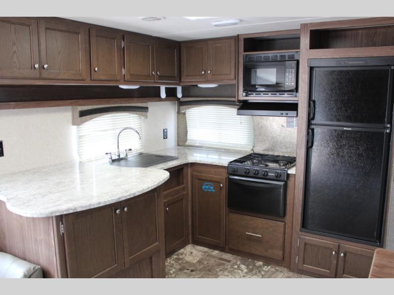 2017 Heartland Prowler 29P RKS, $ 0