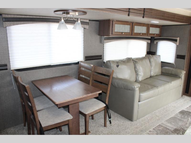 2017 Heartland Prowler 29P RKS, $ 0