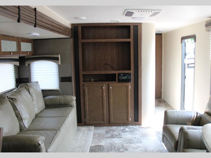 2017 Heartland Prowler 29P RKS, $ 0