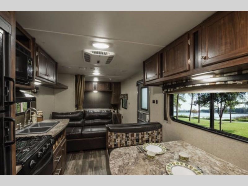 2017 Heartland Pioneer PI BH 250, $ 0