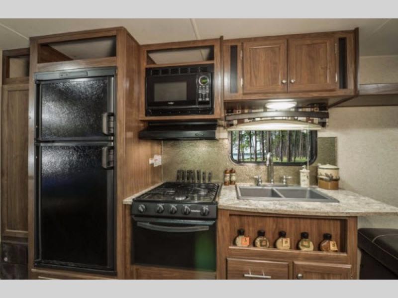 2017 Heartland Pioneer PI BH 250, $ 0