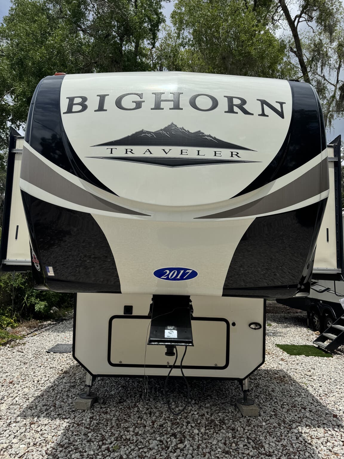 2017 Heartland Bighorn Traveler BHTR 39 FL, $ 31,499