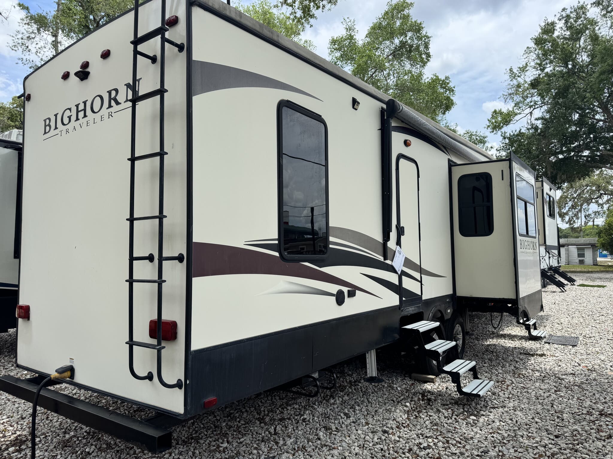 2017 Heartland Bighorn Traveler BHTR 39 FL, $ 31,499