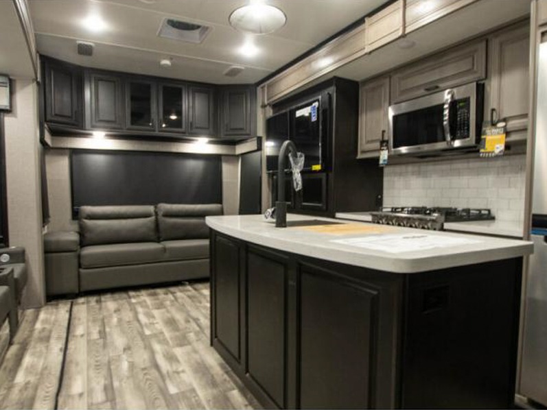 2023 Highland Ridge Mesa Ridge 379FBS, $ 72,990