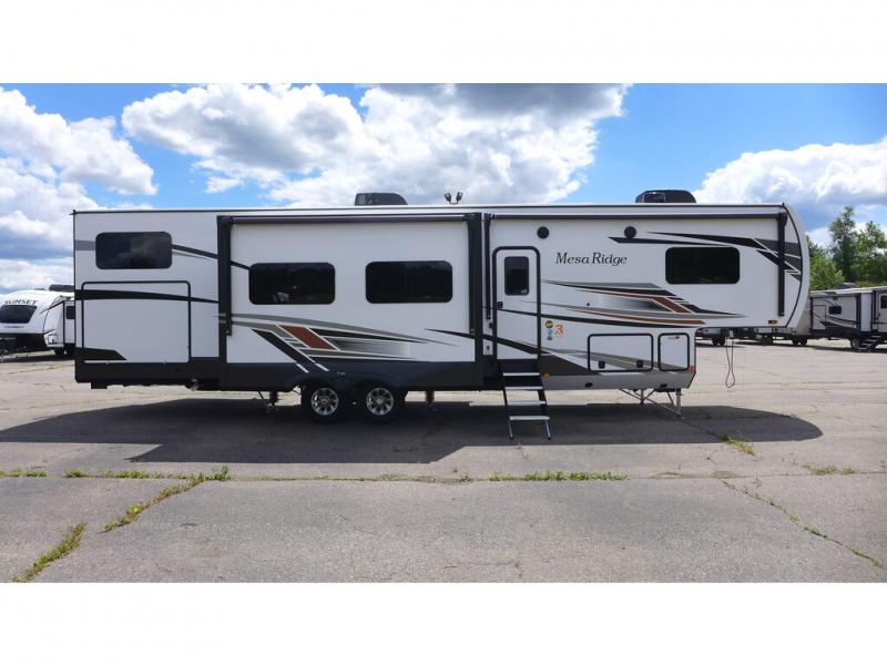 2023 Highland Ridge Mesa Ridge 374BHS, $ 112,233