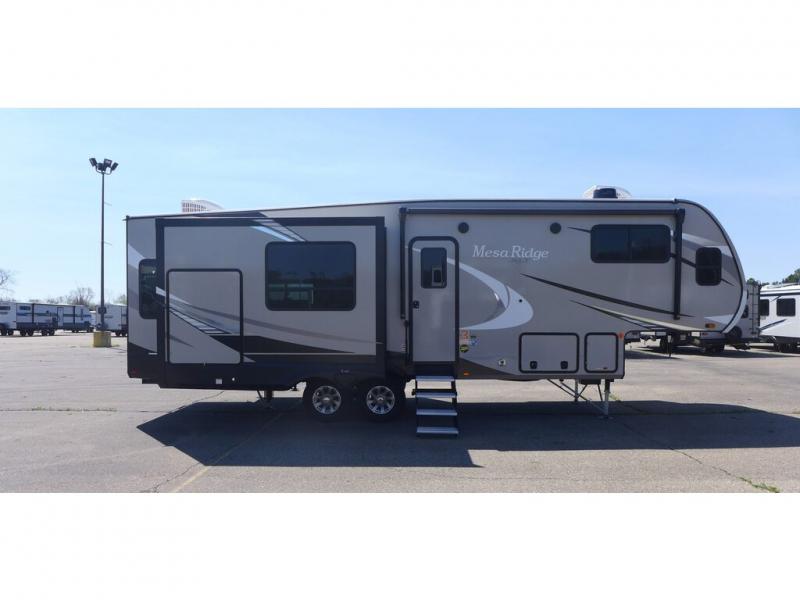 2022 Highland Ridge Mesa Ridge XLT 264RLS, $ 88,427