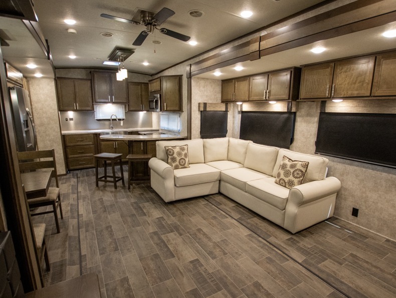 2018 Highland Ridge Open Range 3X 3X388RKS, $ 0