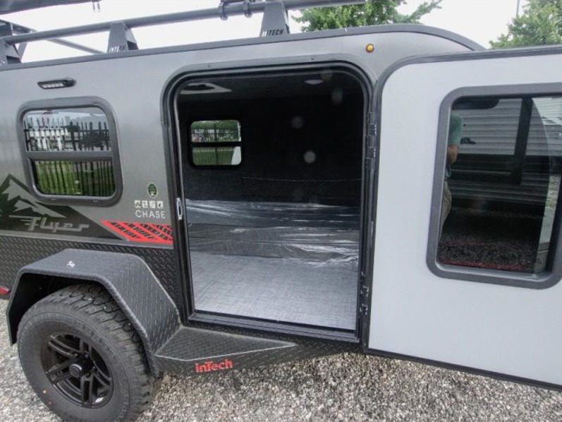 2024 inTech RV Flyer Chase, $ 14,889