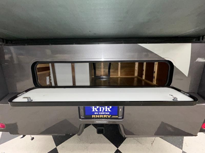 2008 Itasca Navion M24DL, $ 67,990