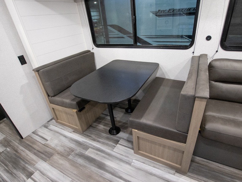 2026 Jayco Jay Flight SLX 261BHS, $ 39,006