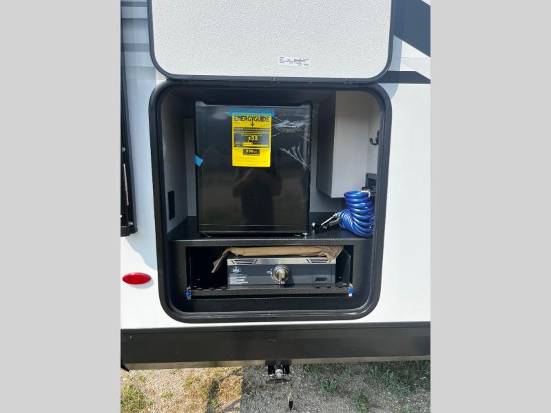 2026 Jayco Jay Feather 25RB, $ 56,110