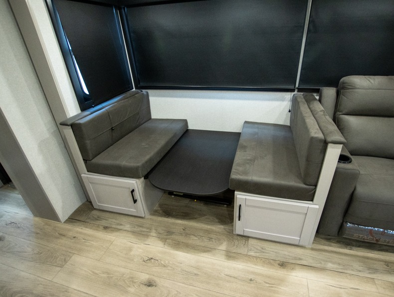 2026 Jayco Jay Feather 29QBH, $ 65,530