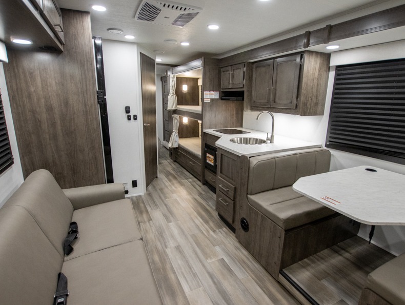 2026 Jayco Redhawk SE 31FF, $ 153,136