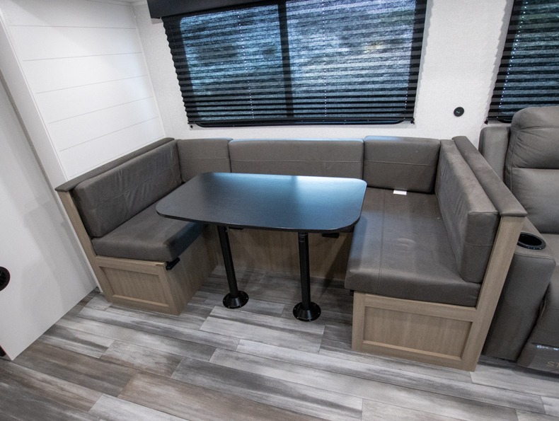 2026 Jayco Jay Flight SLX 321BDS, $ 48,736