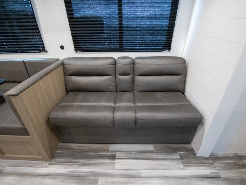 2026 Jayco Jay Flight SLX 321BDS, $ 47,836