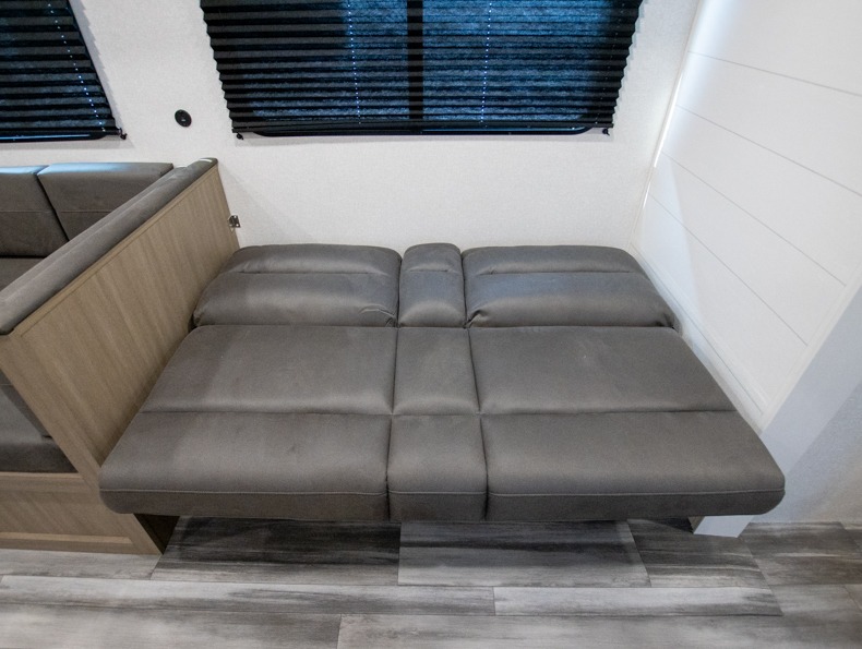 2026 Jayco Jay Flight SLX 321BDS, $ 47,836