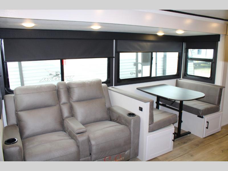 2026 Jayco Jay Feather 25RB, $ 55,622