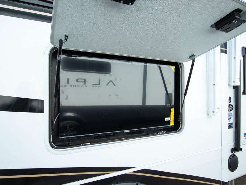 2026 Jayco Pinnacle 38FBRK, $ 158,297