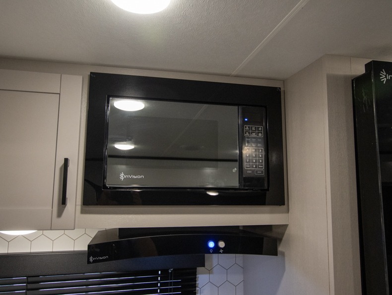 2026 Jayco Jay Feather 26FK, $ 63,354