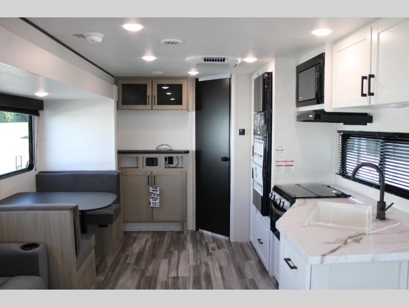 2026 Jayco Jay Flight SLX 262RLS, $ 39,224