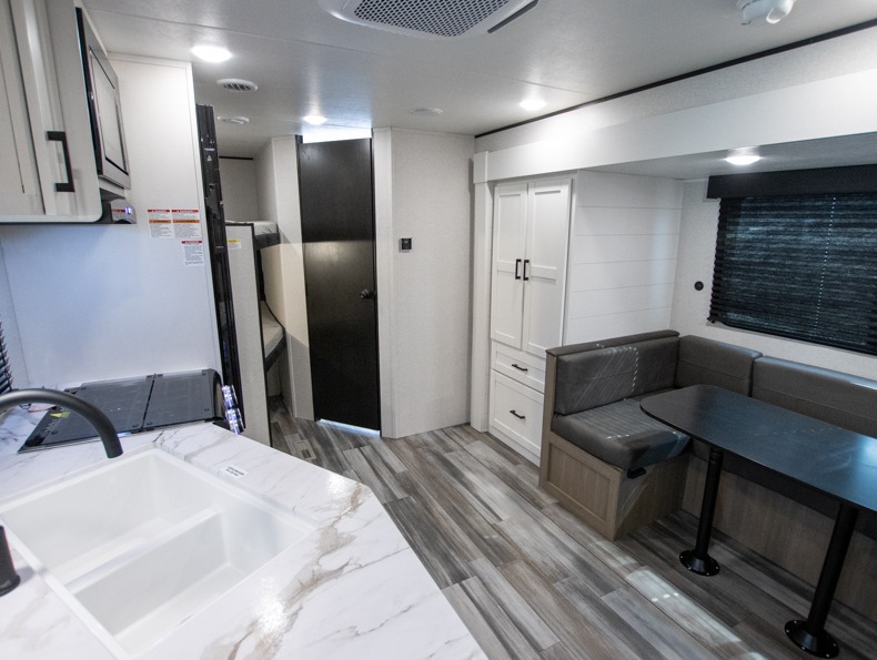 2026 Jayco Jay Flight SLX 245BHS, $ 37,643