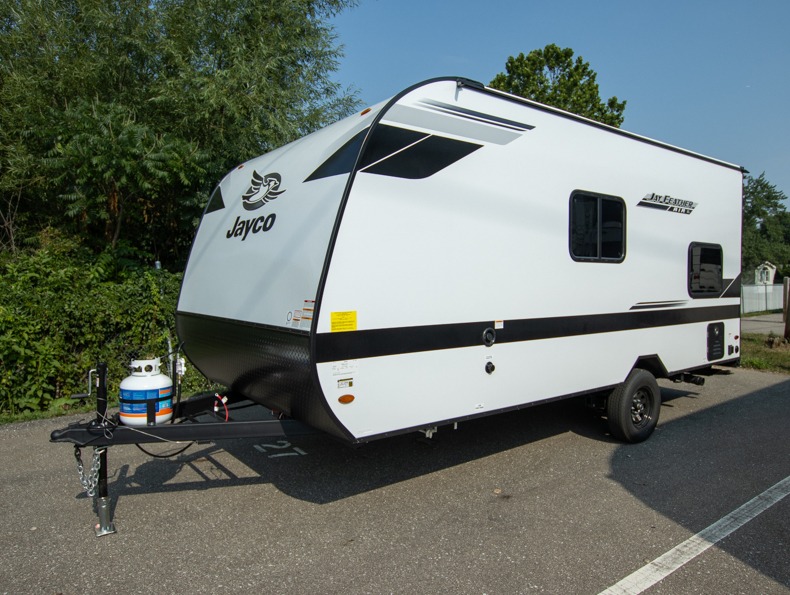2026 Jayco Jay Feather Air SL 17BHSL, $ 24,818