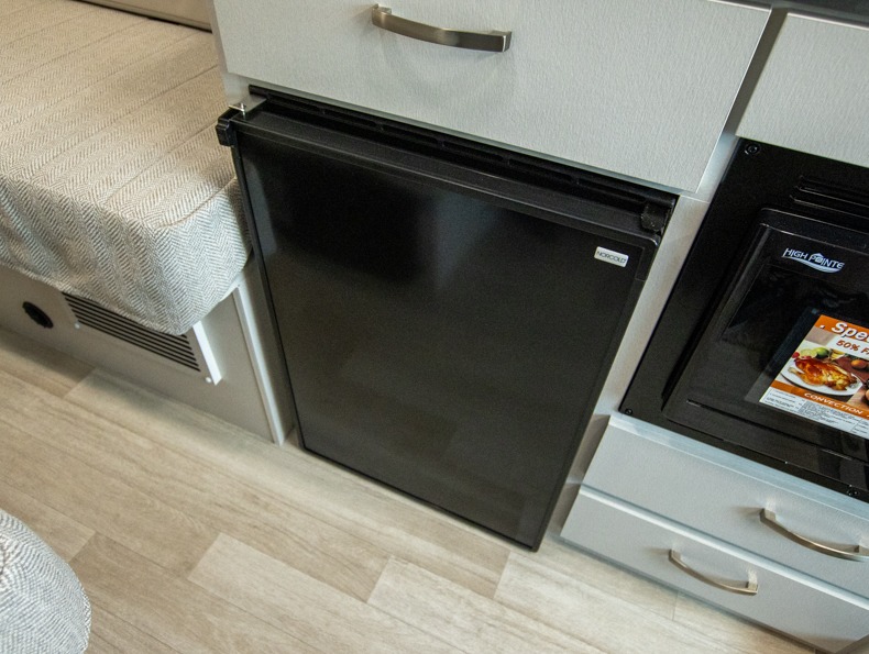 2026 Jayco Swift 20T, $ 183,855