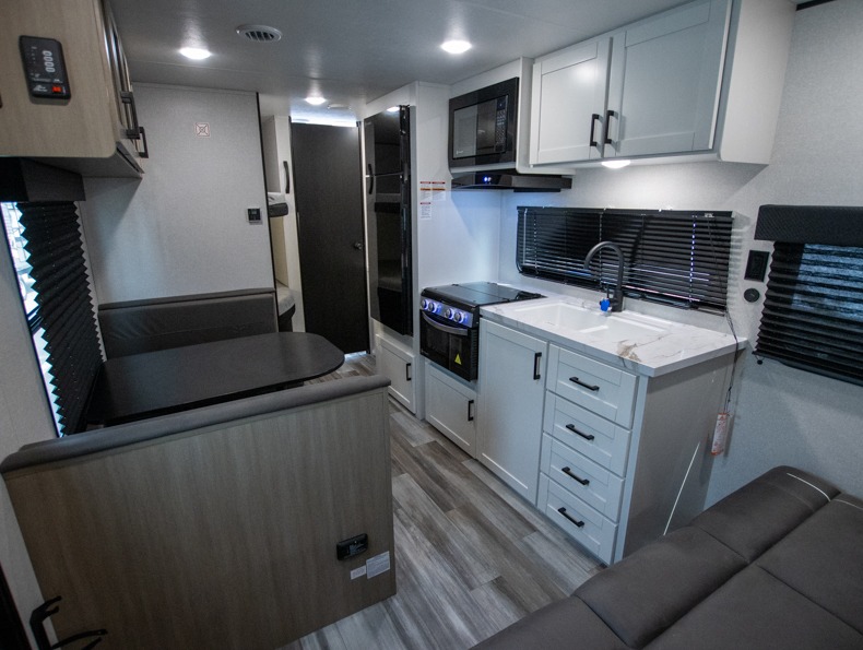 2026 Jayco Jay Flight SLX 260BH, $ 33,006