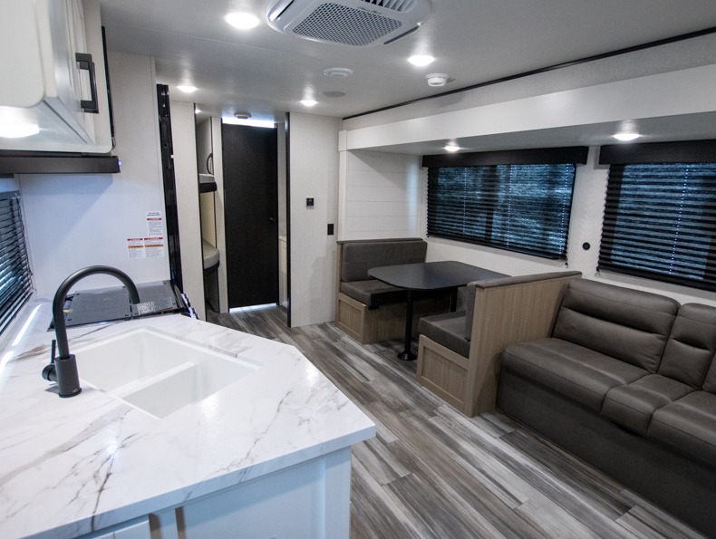 2026 Jayco Jay Flight SLX 261BHS, $ 39,306