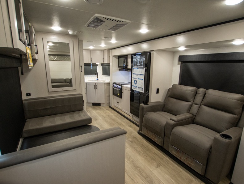 2026 Jayco Jay Feather 21MML, $ 51,916