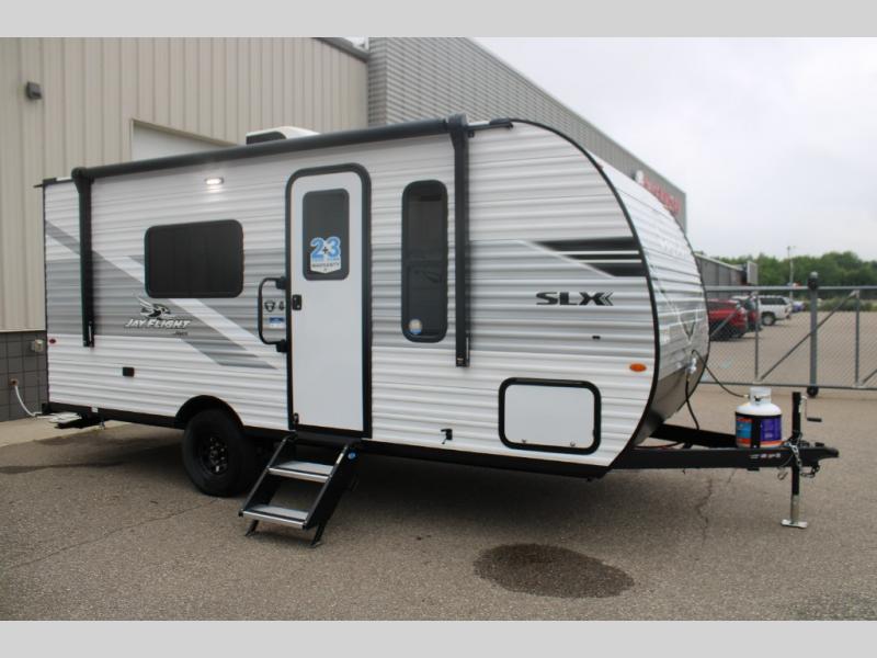 2026 Jayco Jay Flight SLX 175FQ, $ 27,811