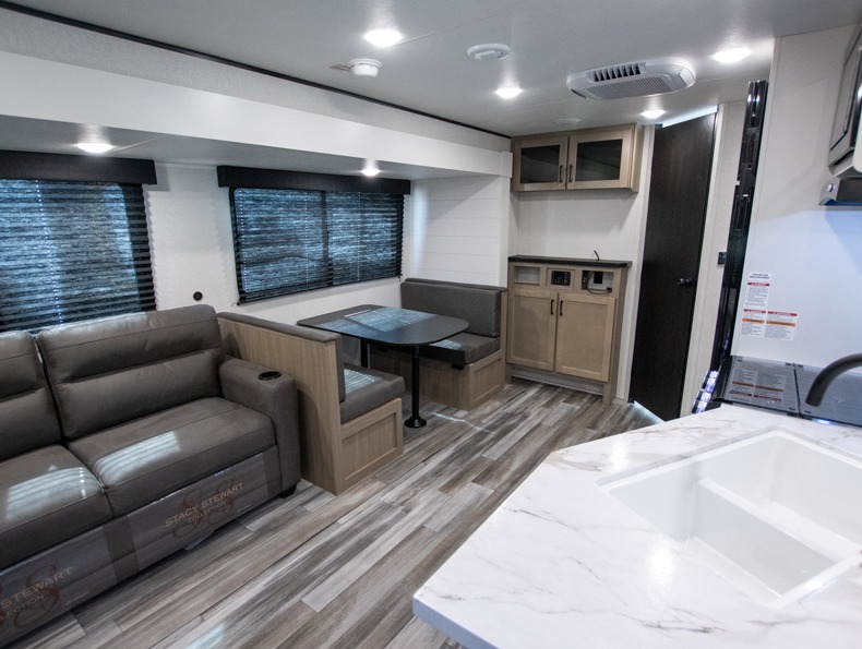 2026 Jayco Jay Flight SLX 262RLS, $ 40,499