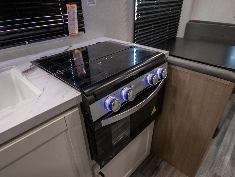 2026 Jayco Jay Flight SLX 210QB, $ 32,031