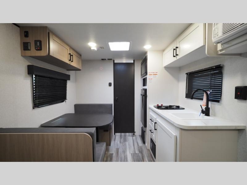 2026 Jayco Jay Flight SLX 170FQ, $ 0