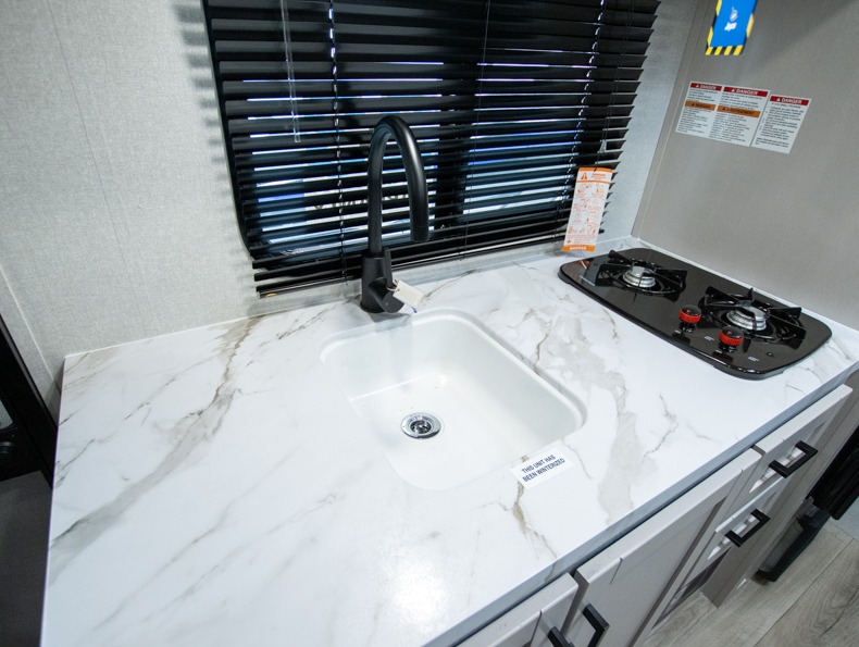 2026 Jayco Jay Feather Air SL 17BHSL, $ 24,818