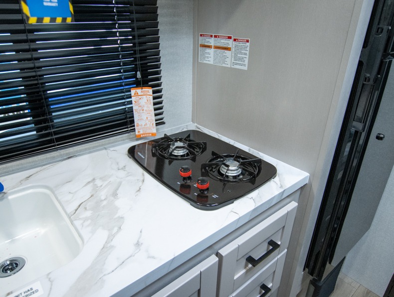 2026 Jayco Jay Feather Air SL 17BHSL, $ 24,818