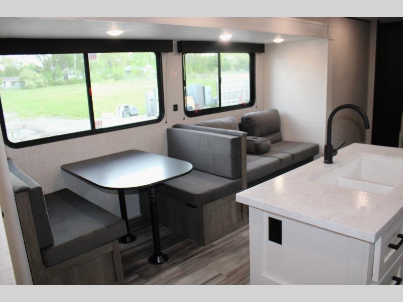 2025 Jayco Jay Flight SLX 333BTS, $ 53,243