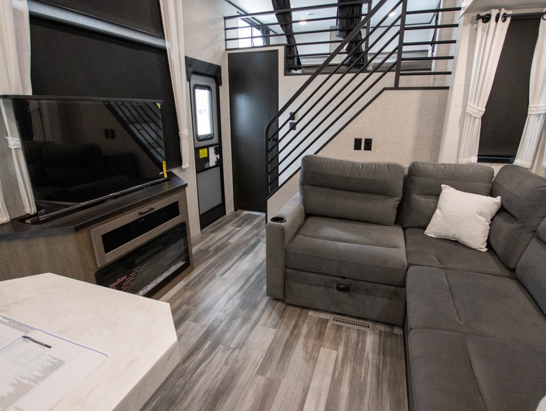 2025 Jayco Jay Flight Bungalow JayLoft, $ 95,506