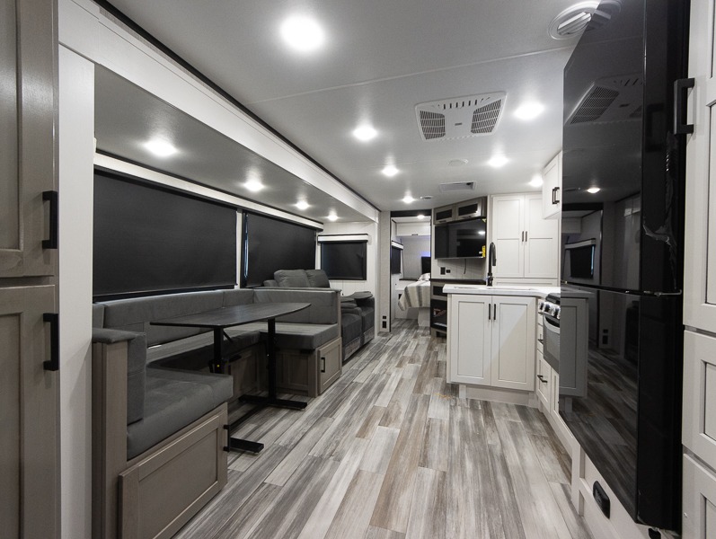 2025 Jayco Jay Feather 29BHB, $ 63,354