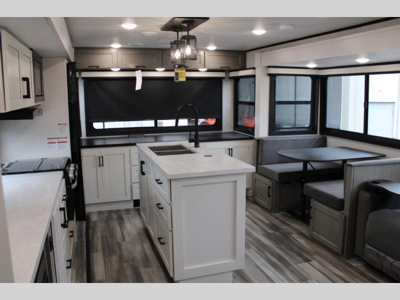 2025 Jayco Jay Feather 27MK, $ 39,990