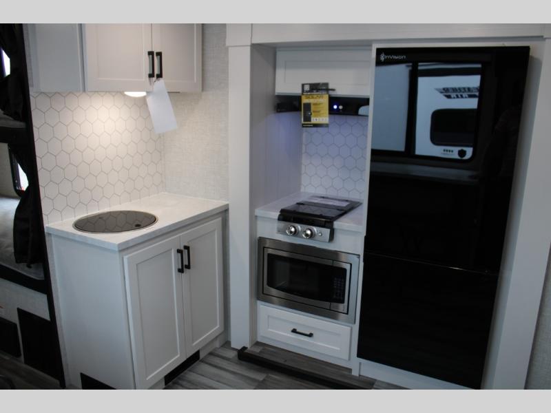 2025 Jayco Jay Feather Air 18MBH, $ 45,923
