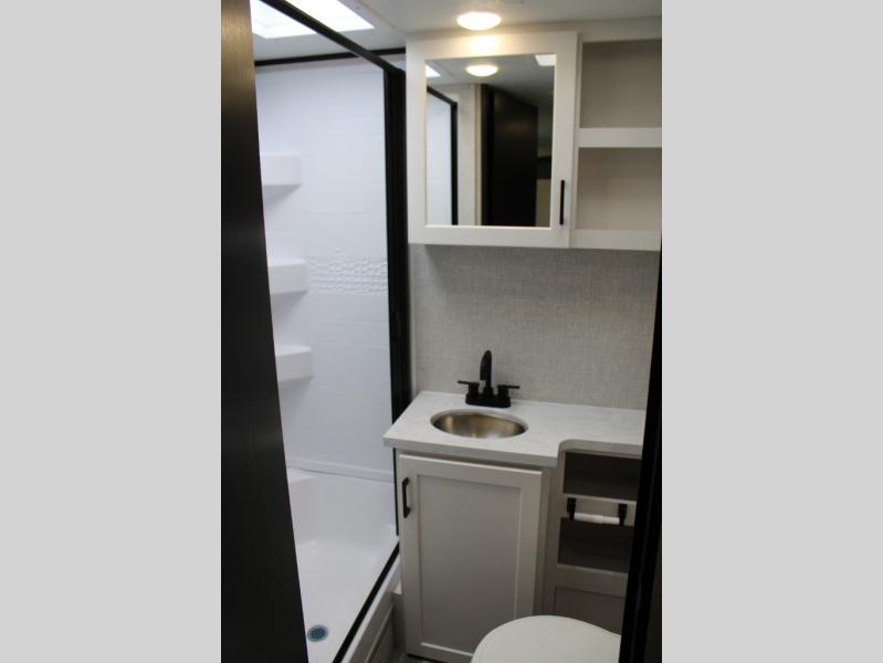 2025 Jayco Jay Feather Air 18MBH, $ 45,923