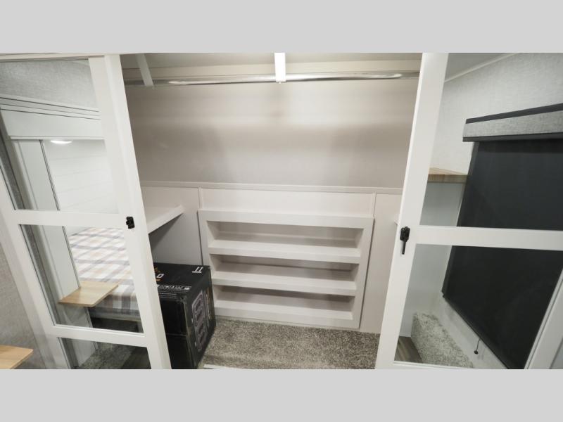 2025 Jayco Eagle 317RLOK, $ 67,990