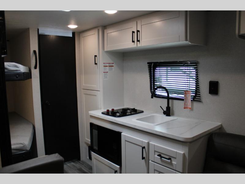 2025 Jayco Jay Flight SLX 250BH, $ 0