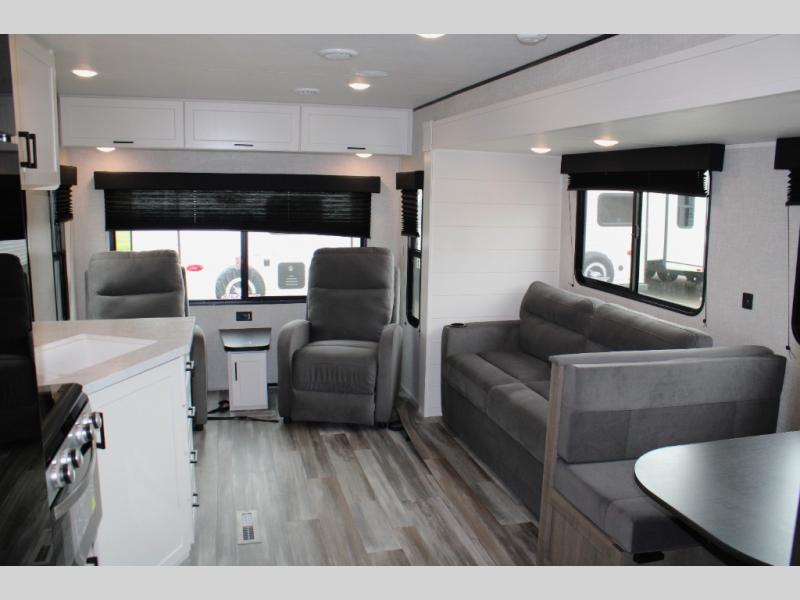 2025 Jayco Jay Flight SLX 262RLS, $ 25,990