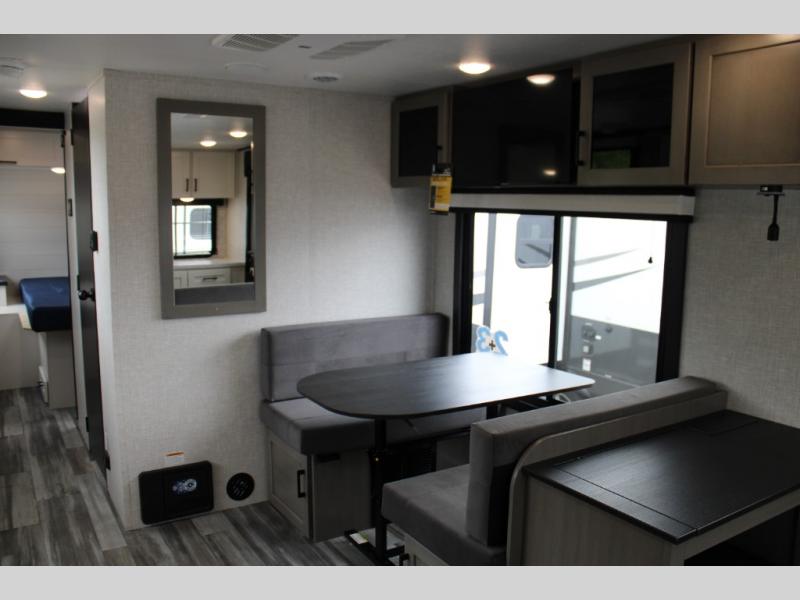 2025 Jayco Jay Feather 23RK, $ 52,906