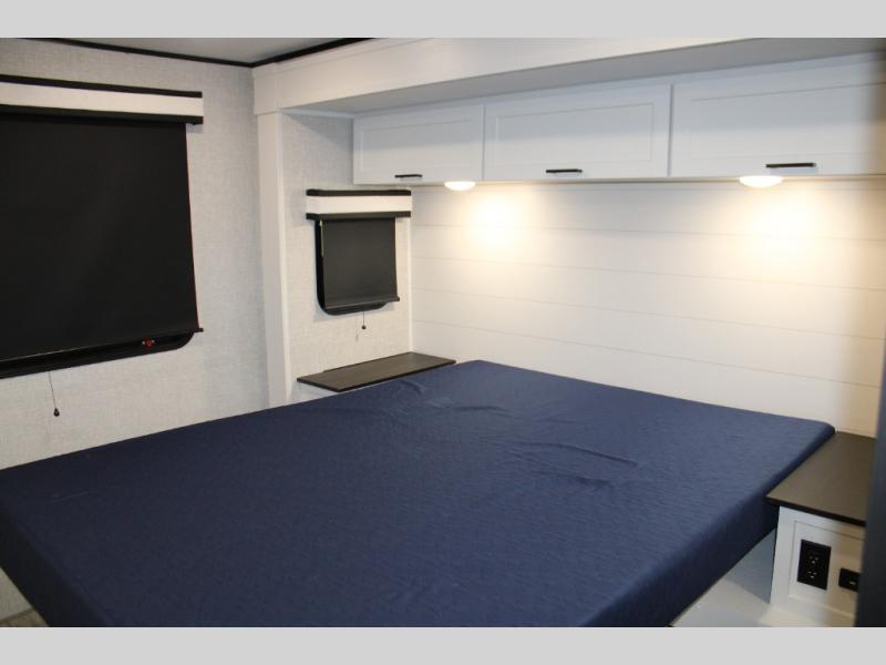 2025 Jayco Jay Feather 26FK, $ 61,847