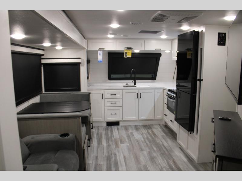 2025 Jayco Jay Feather 26FK, $ 61,847