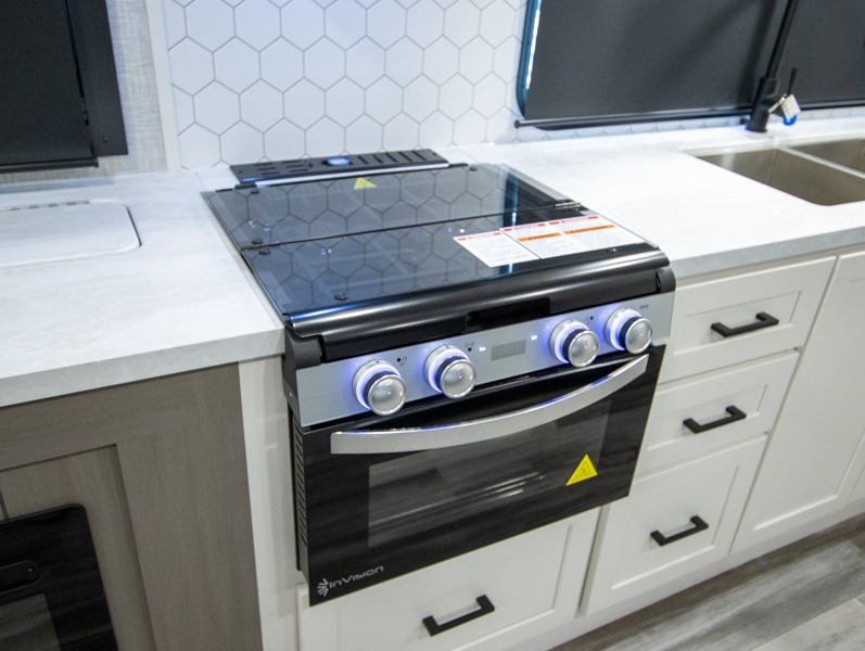 2025 Jayco Jay Feather 30RKB, $ 63,348